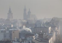 Что оказывает влияние на качество воздуха в Кракове?