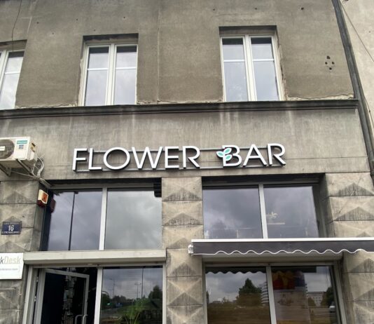 FLOWER BAR
